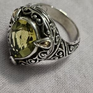 Intricate Sterling Silver Ring with Peridot Gemstone. Size 7.